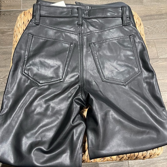 Abercrombie & Fitch Curve Love Vegan Leather 90s Straight Pant - Picture 8 of 10